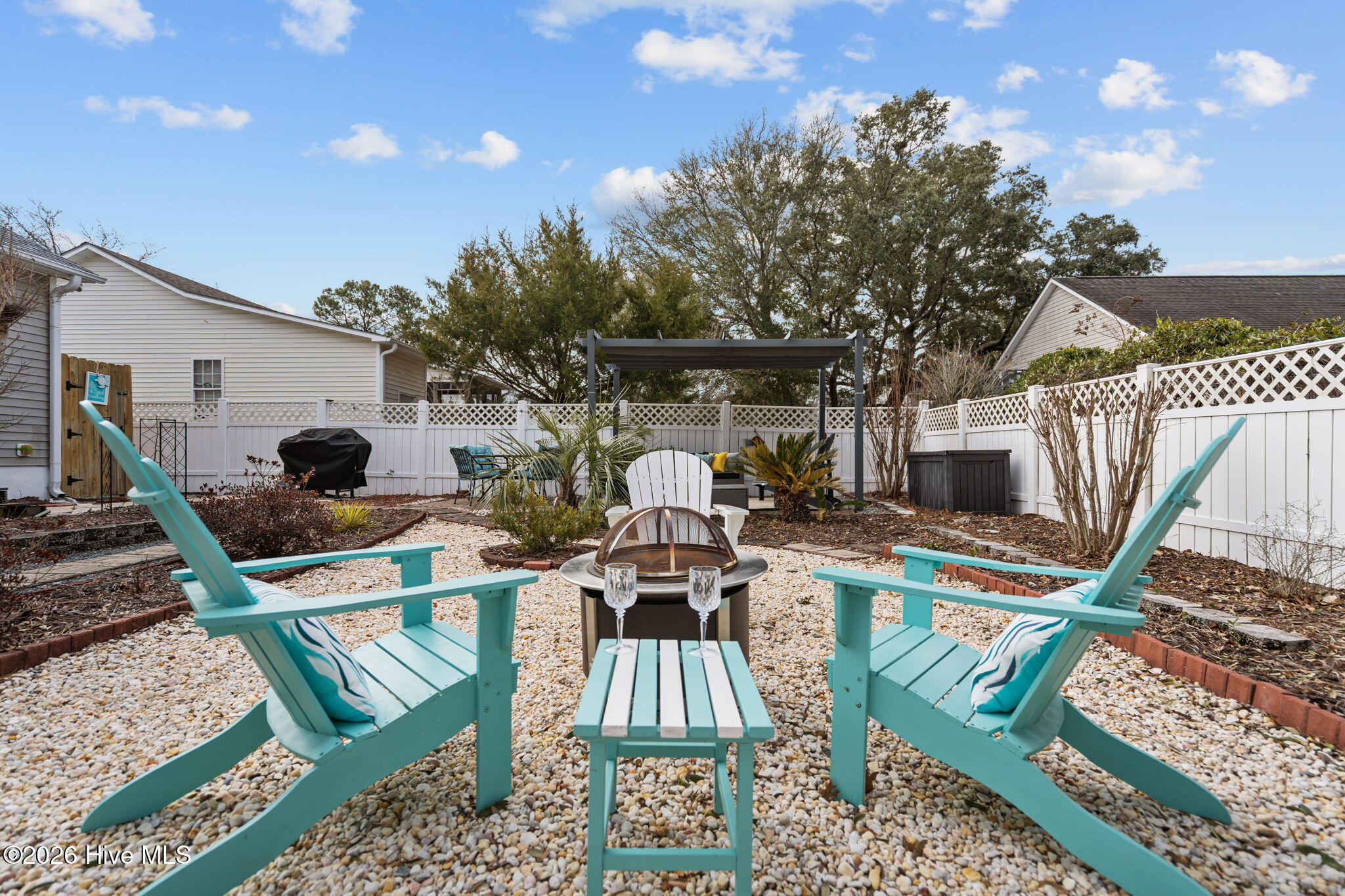 100554076 | Photo 38