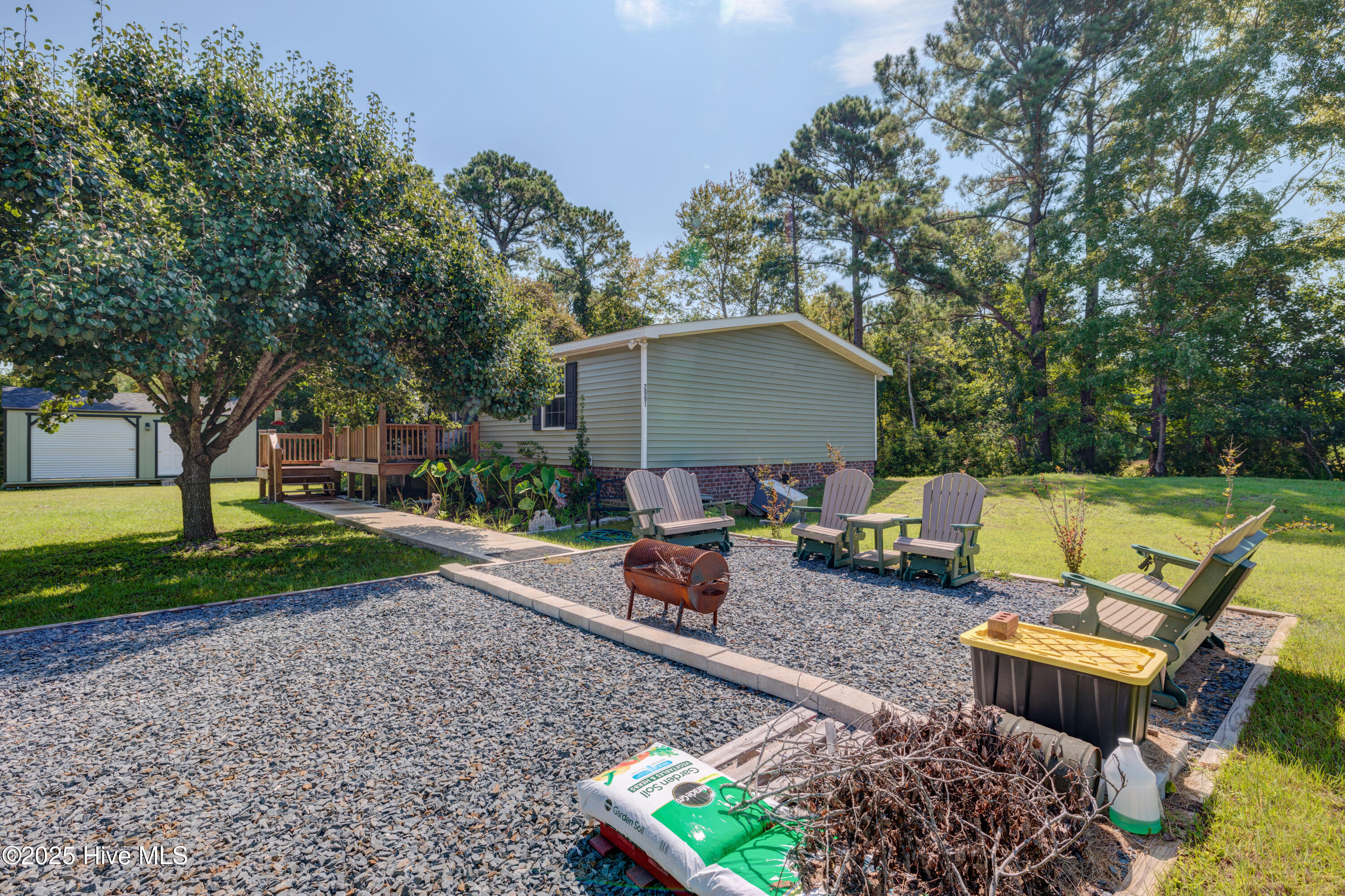 100530756 | Photo 22