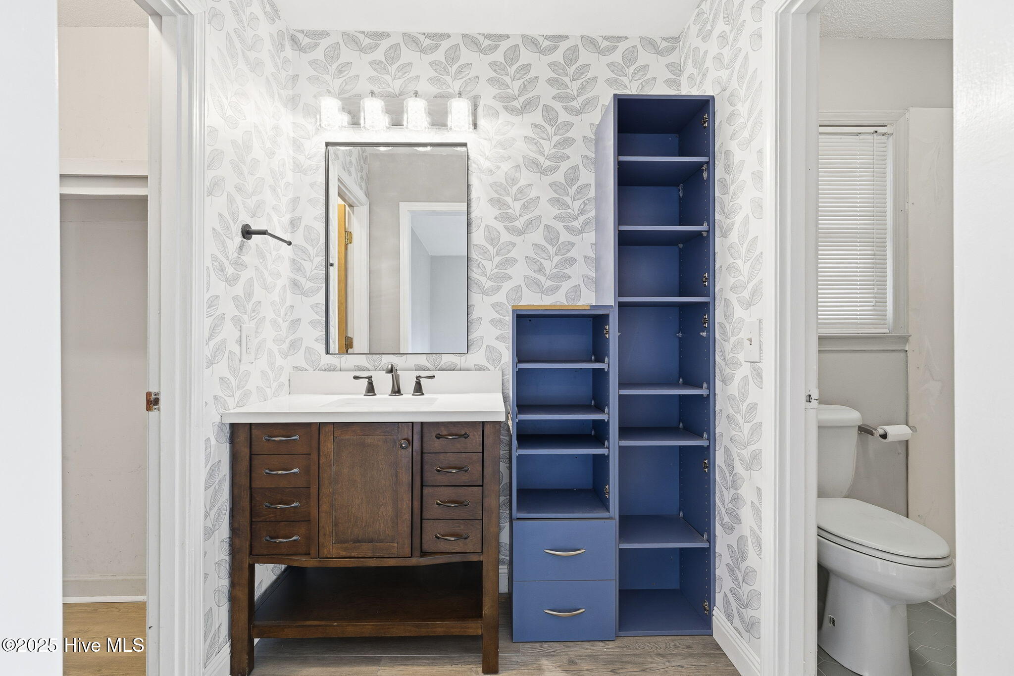 100539016 | Photo 30