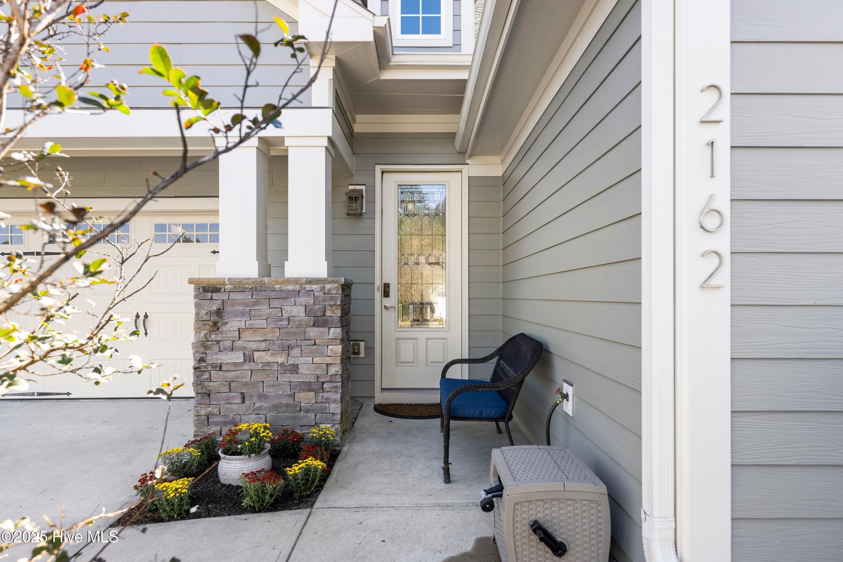 100537619 | Photo 33