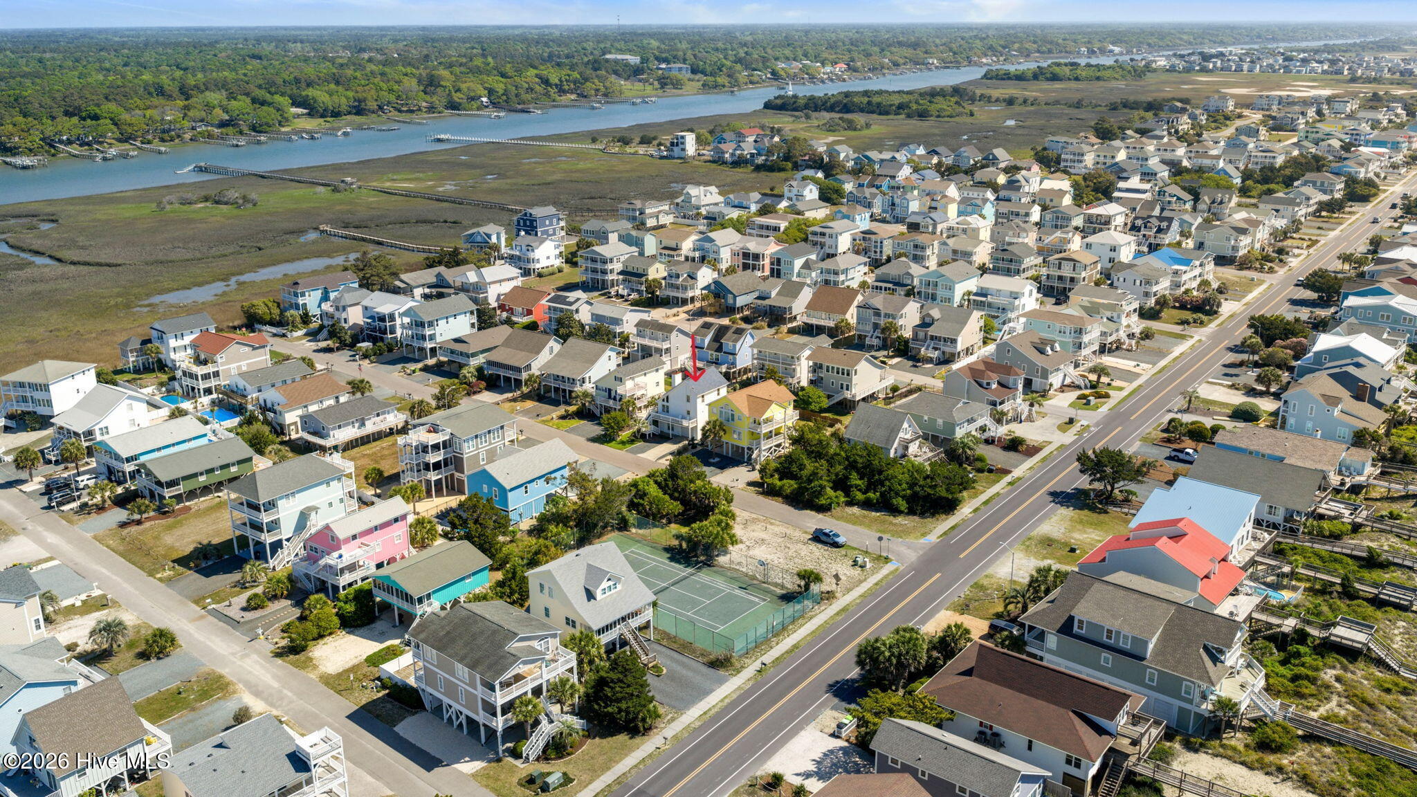 100568335 | Photo 35