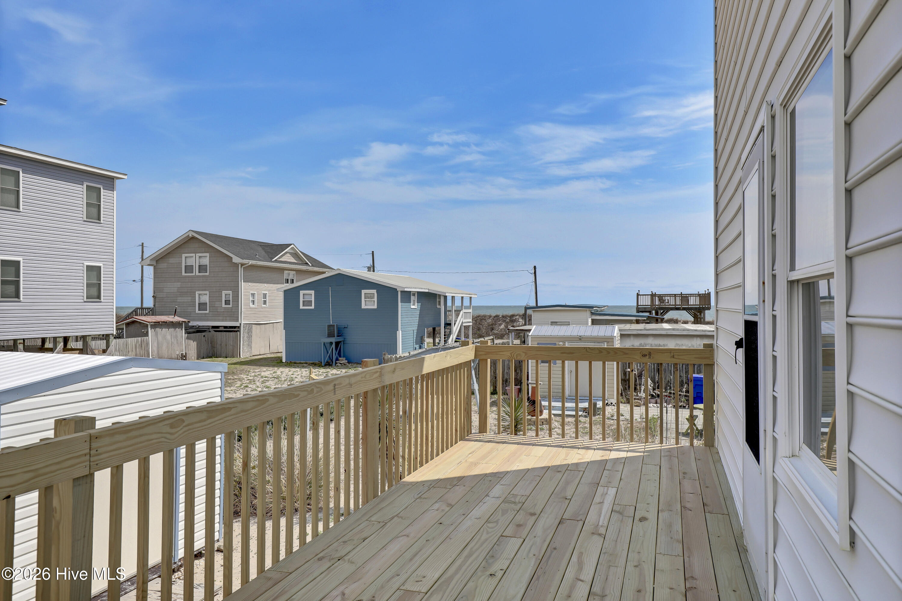 100562583 | Photo 41