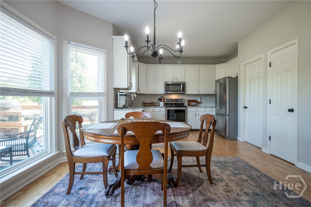 Kitchen with Breakfast Room
