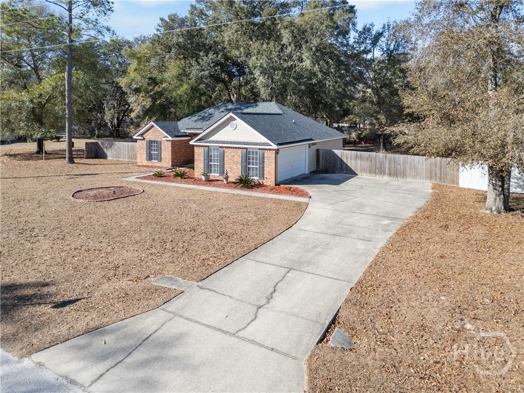 Homes for sale in Ellabell, GA | 35 Alex Dr, Ellabell, GA 31308 | MLS# SA348000