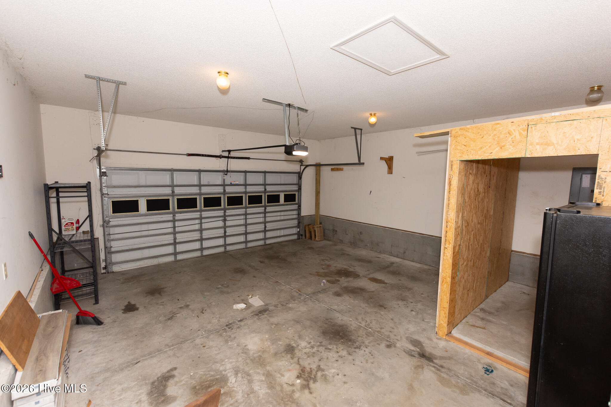 100550624 | Photo 34