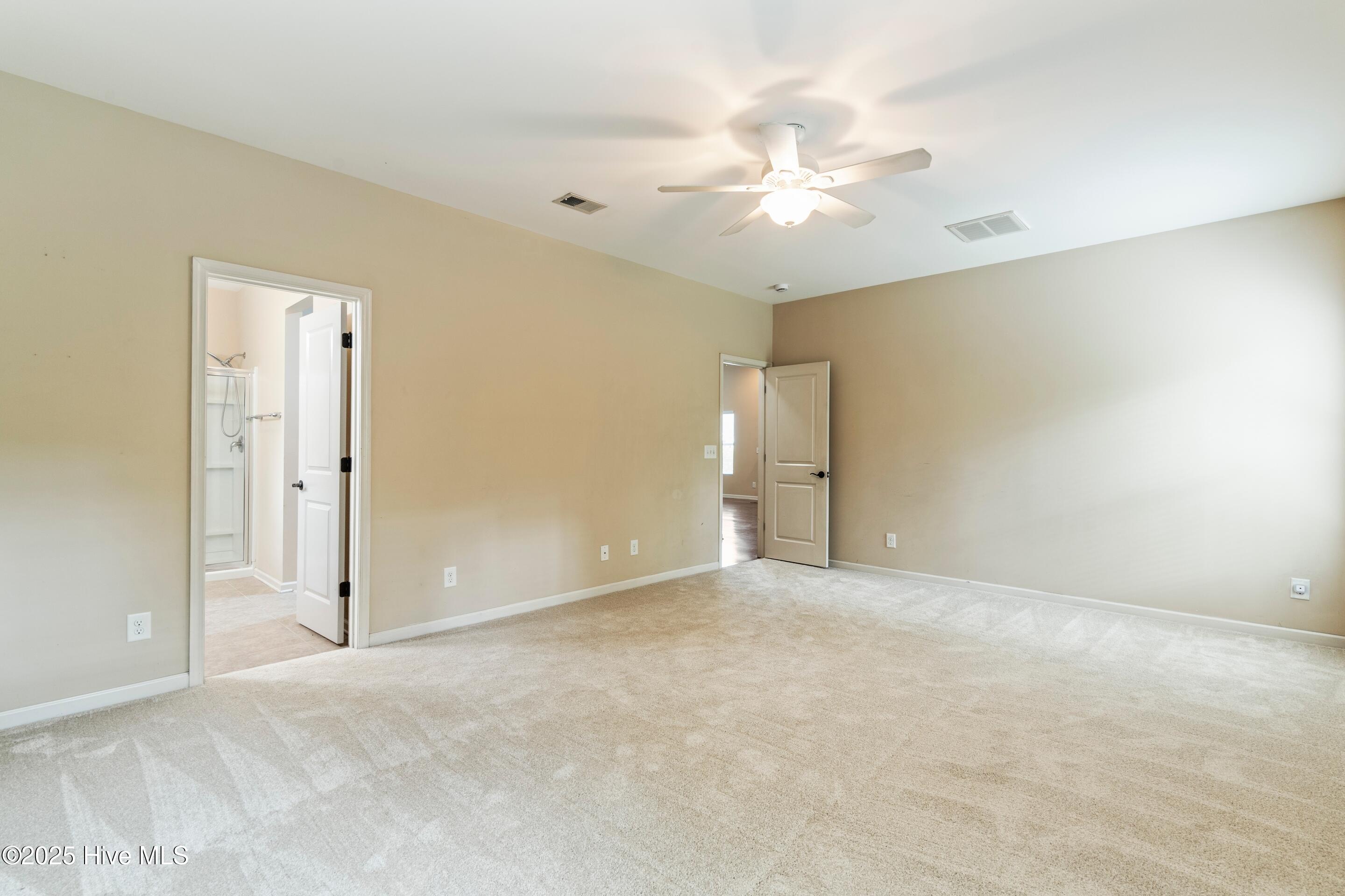 100522432 | Photo 37