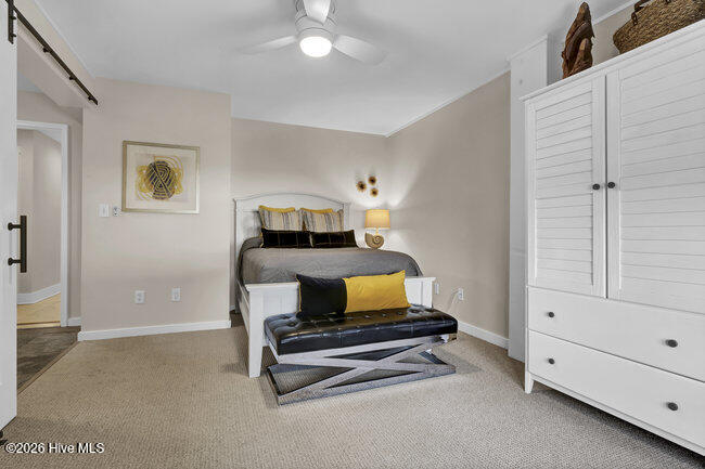 100552893 | Photo 44