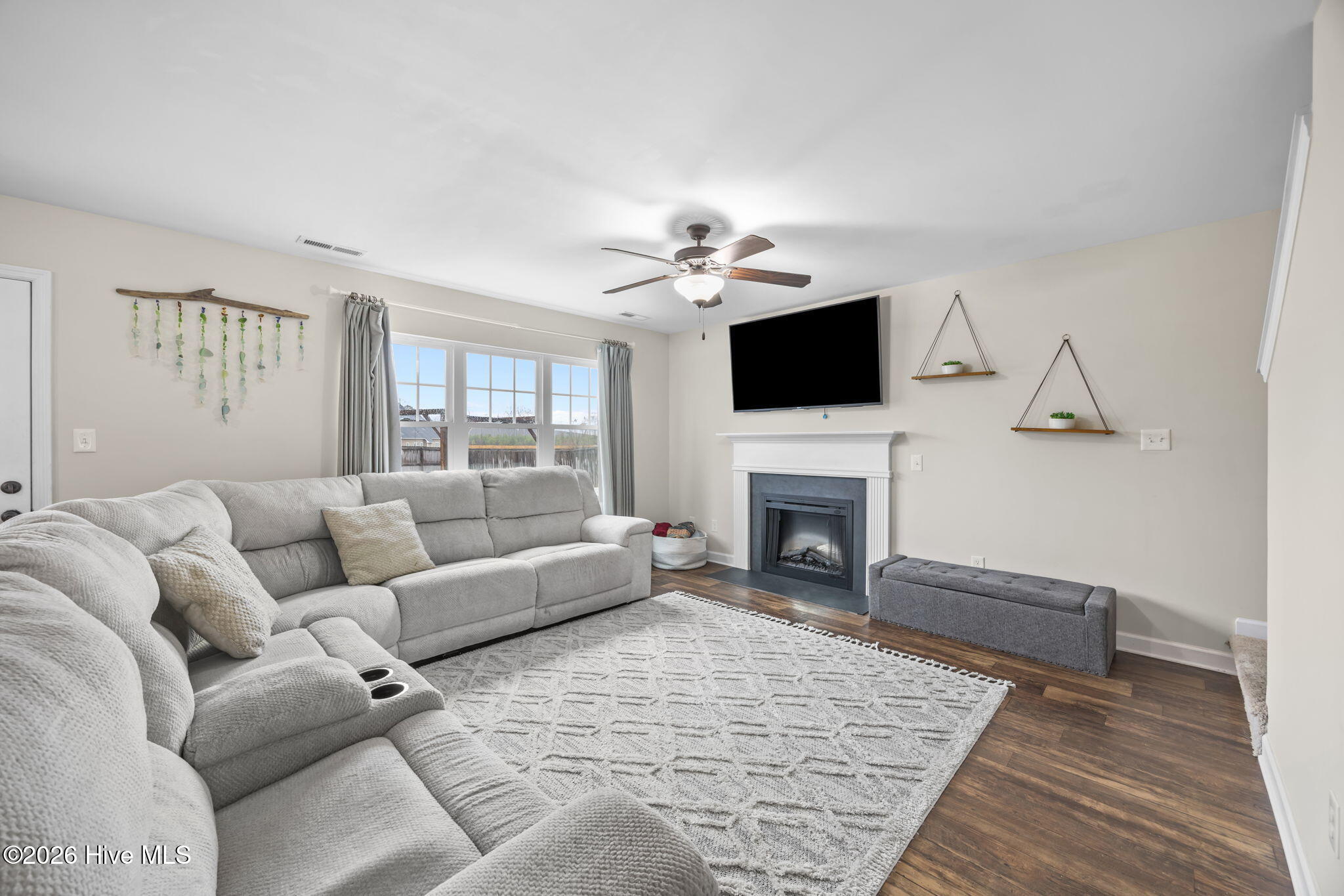 100558609 | Photo 17