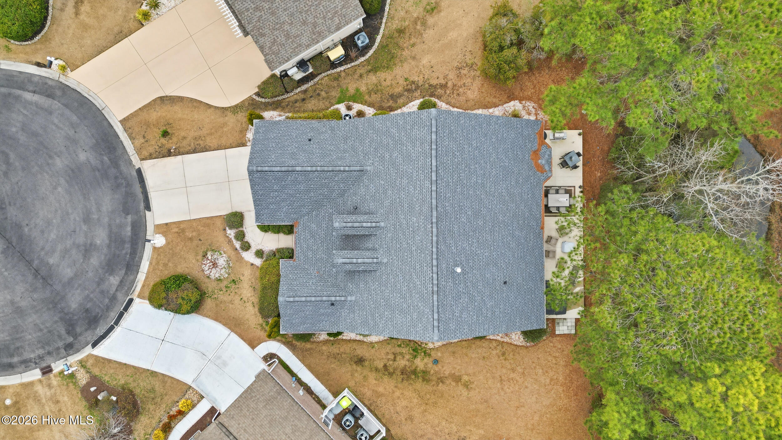 100555932 | Photo 40