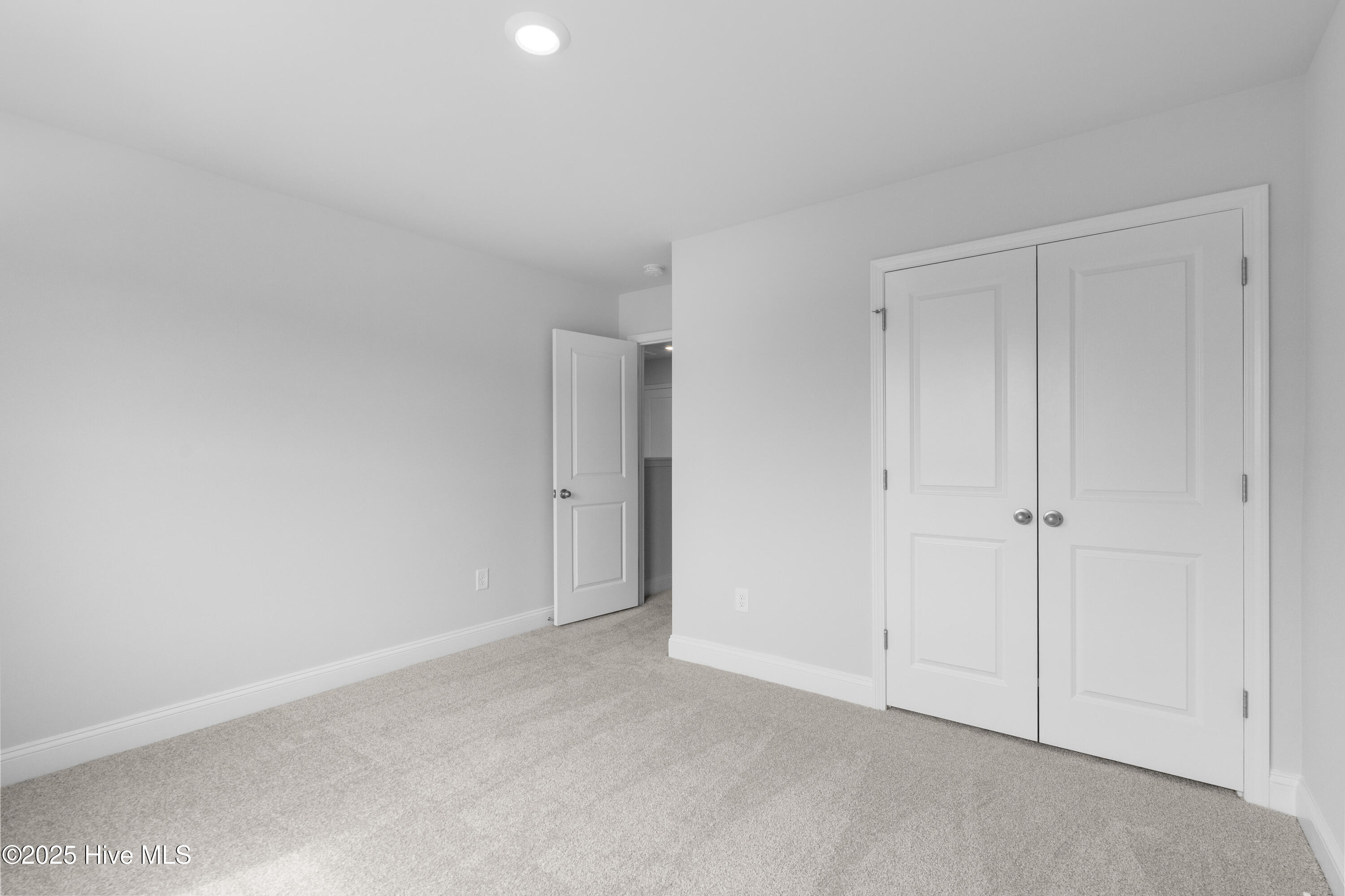 100510823 | Photo 21