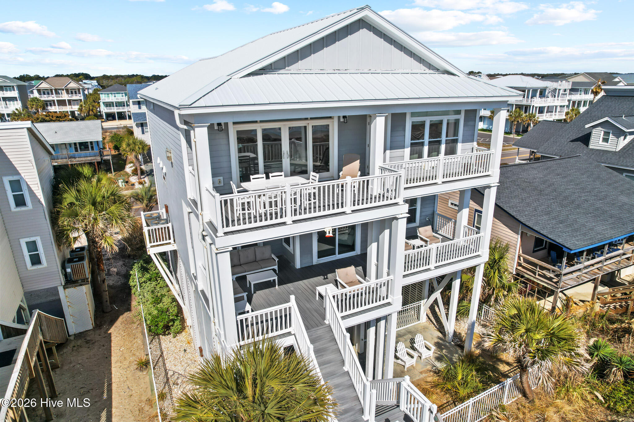 100558393 | Photo 37