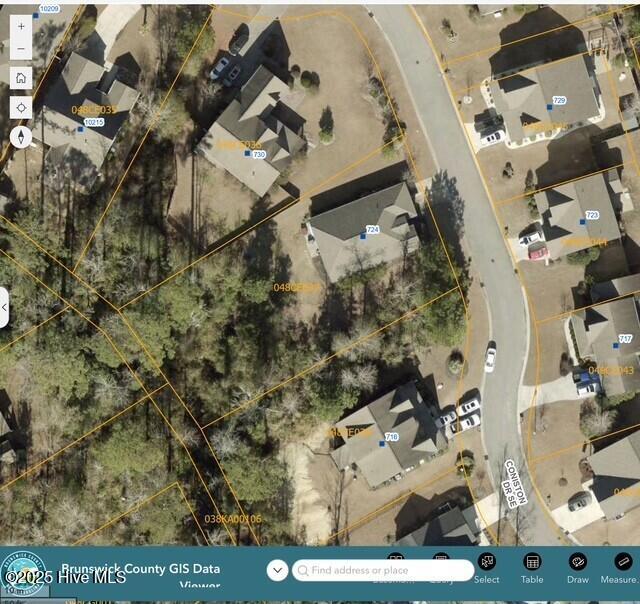 100529345 | Photo 47