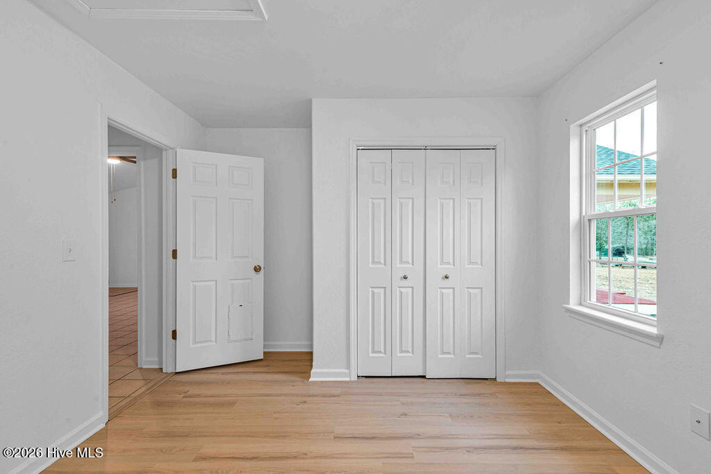 100557363 | Photo 26