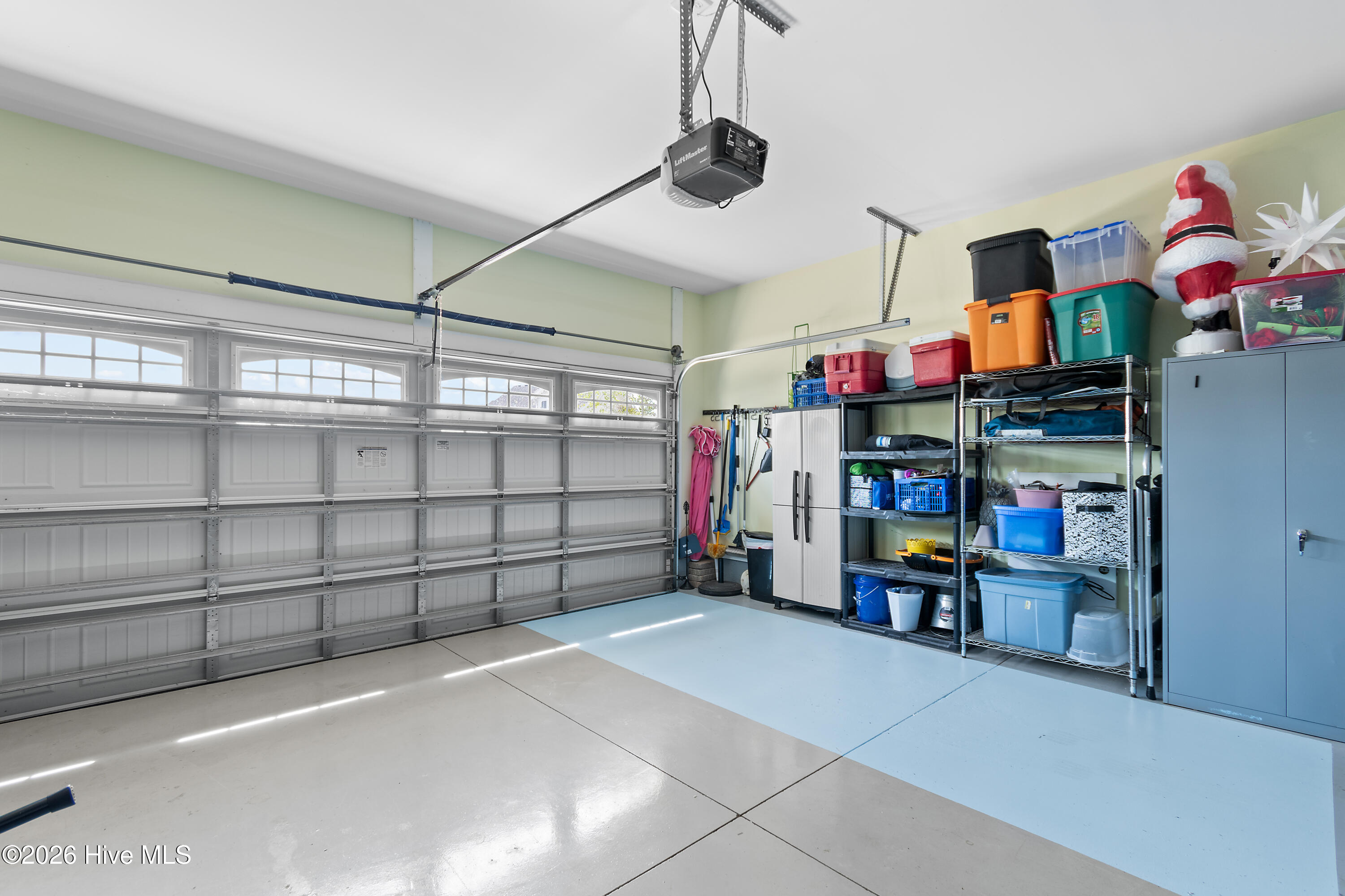 100566075 | Photo 59