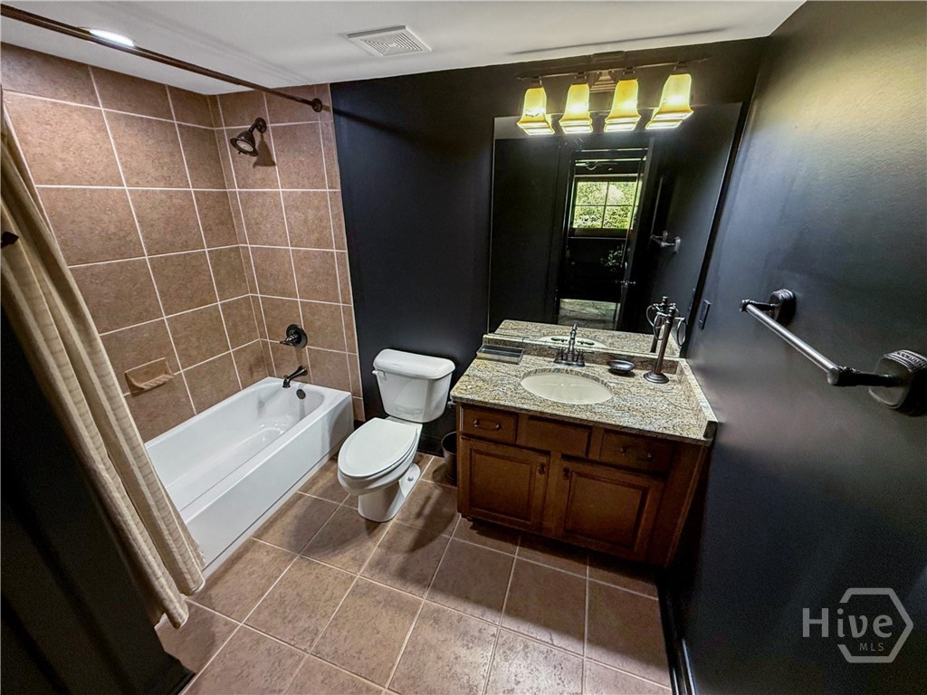 Terrace Level Full Bathroom
