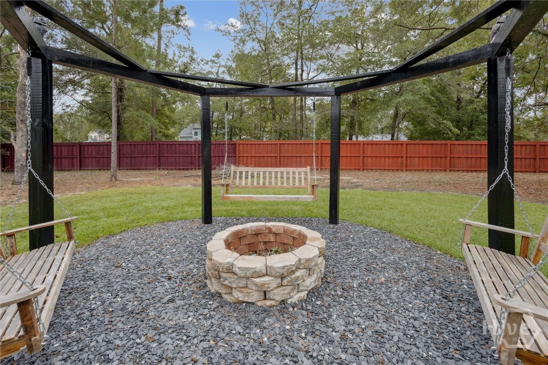 Custom Fire Pit Stays