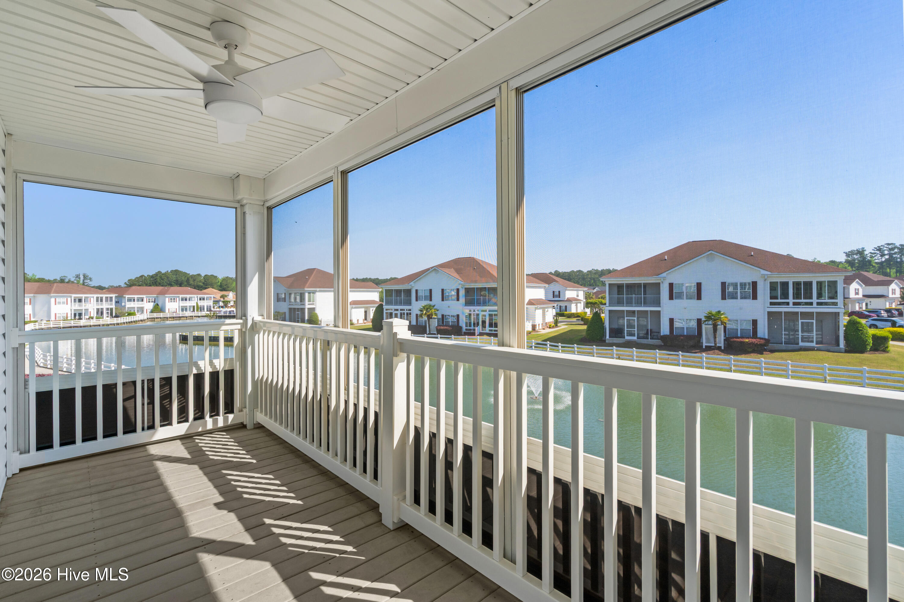 100567546 | Photo 54