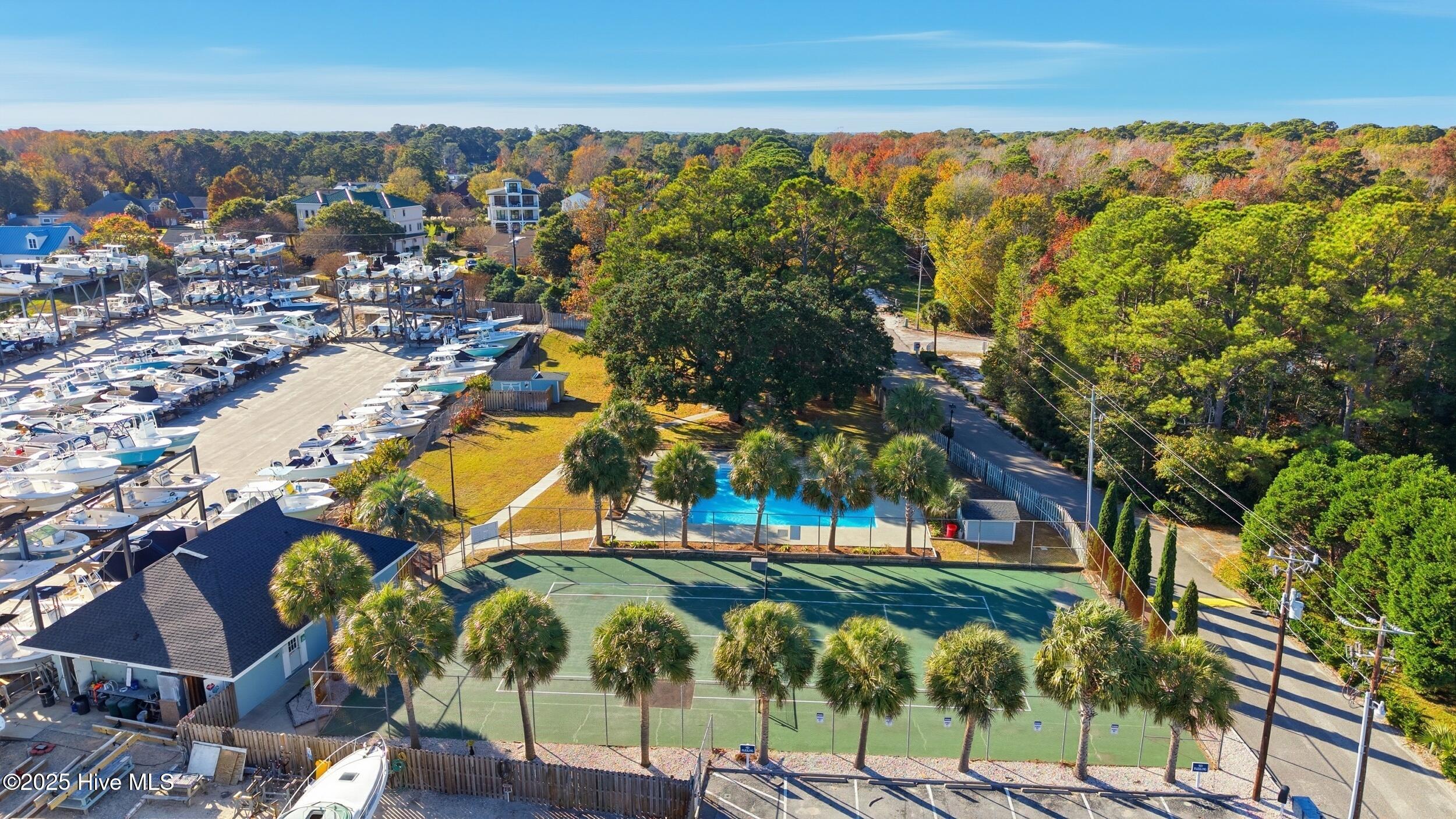 100541152 | Photo 12