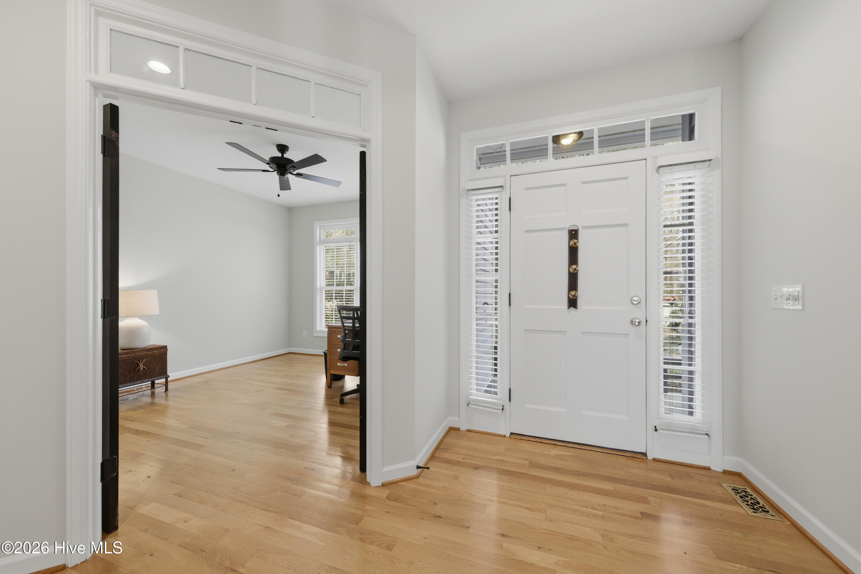 100561627 | Photo 11