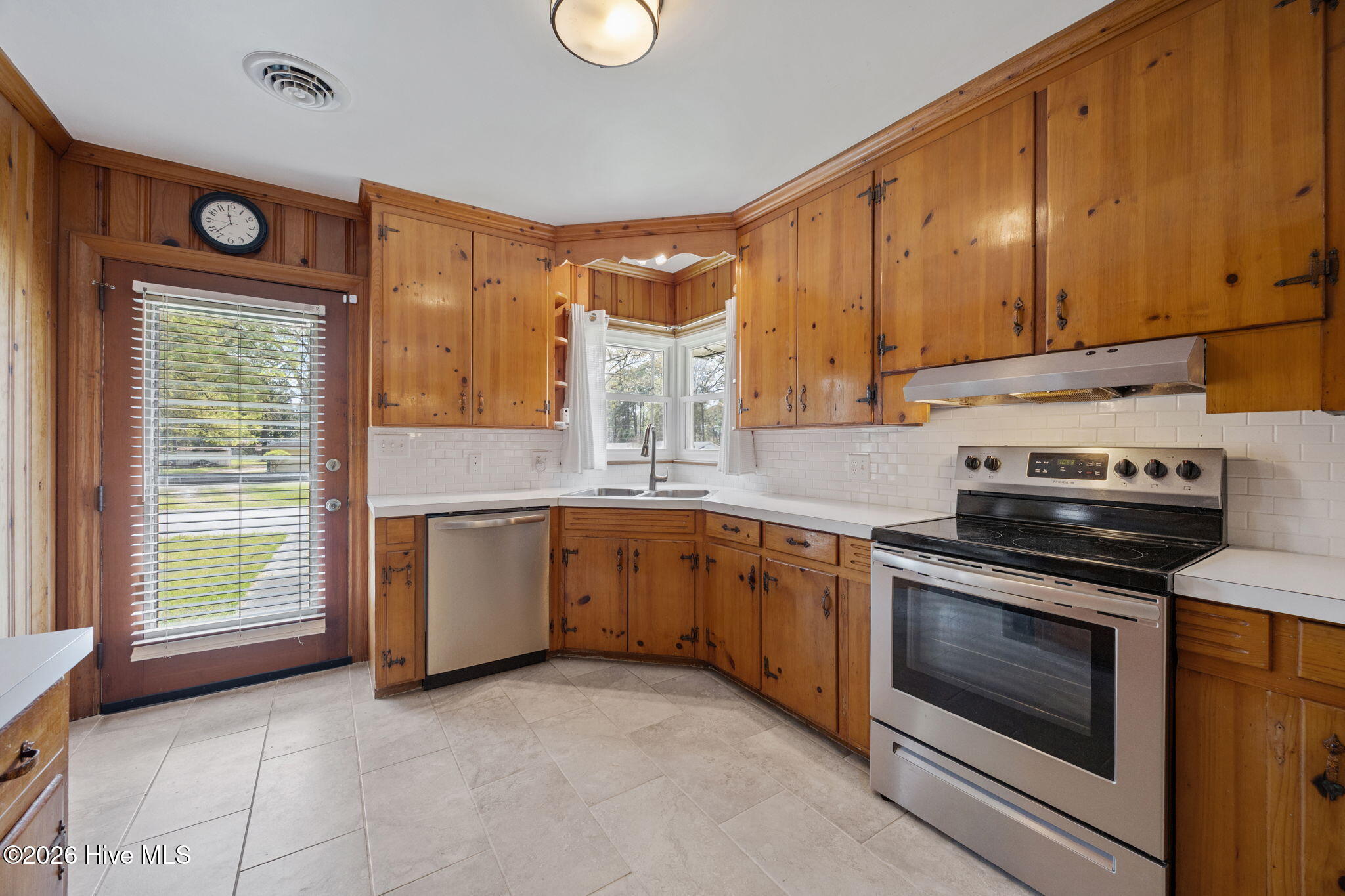 302 Oak Drive, Washington, NC, 27889