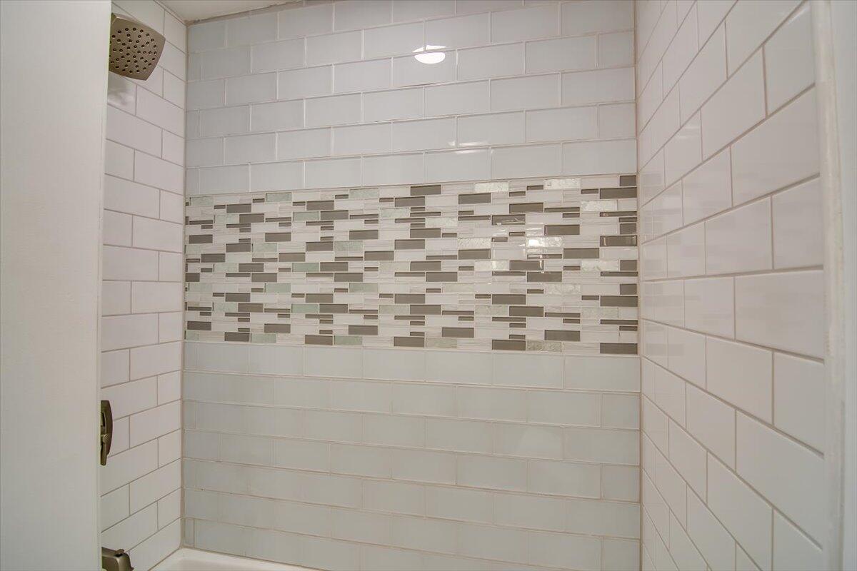 2303 Laurel Lane