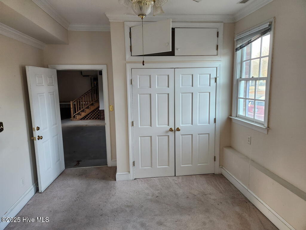 29 MIL SUITE BEDROOM