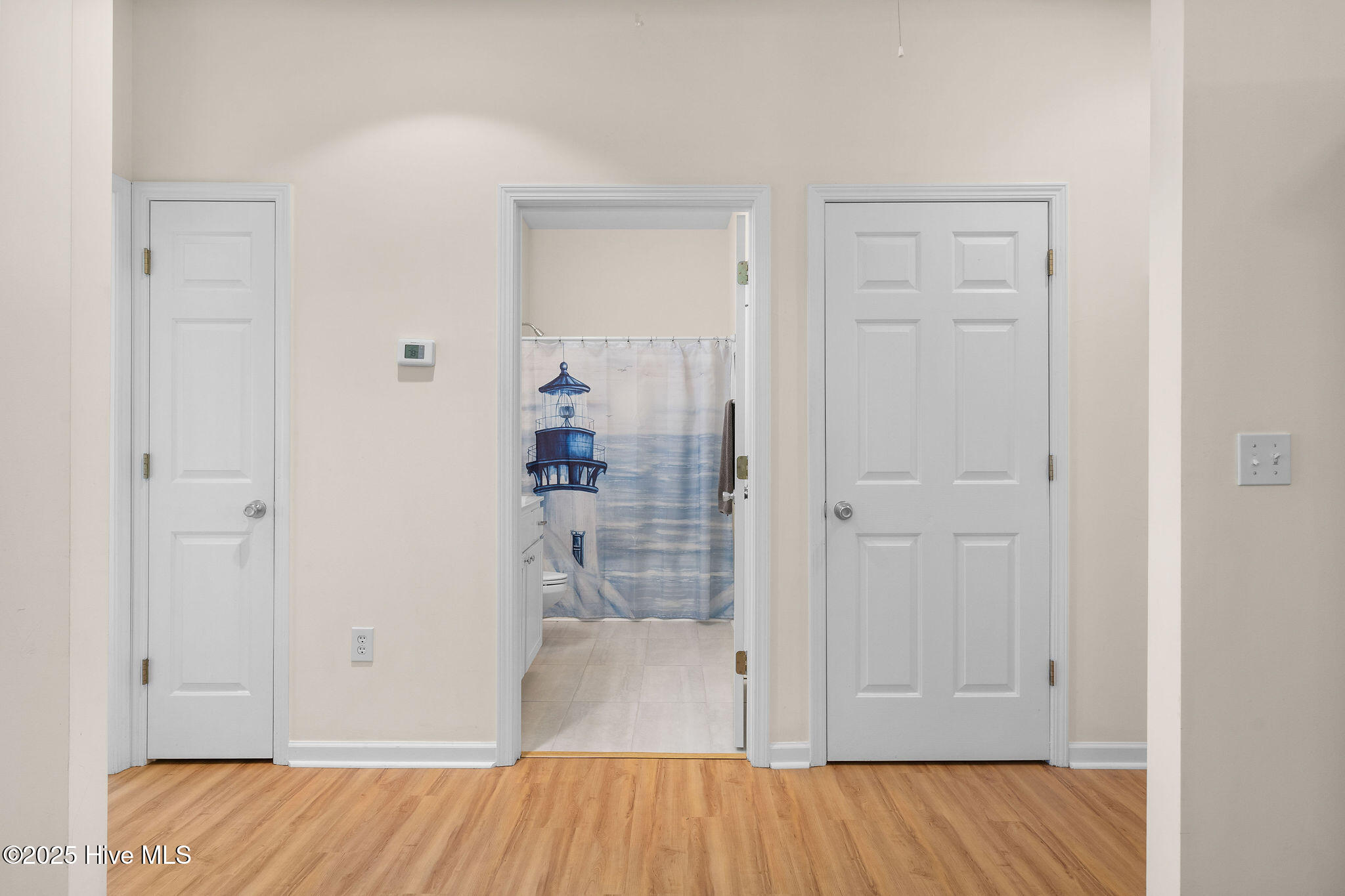 100513601 | Photo 26