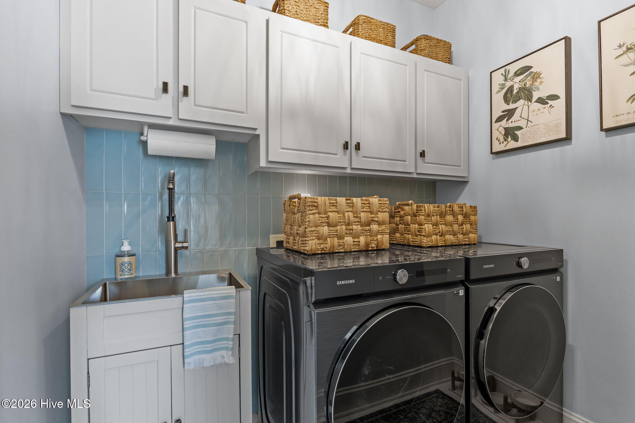 100564059 | Photo 26