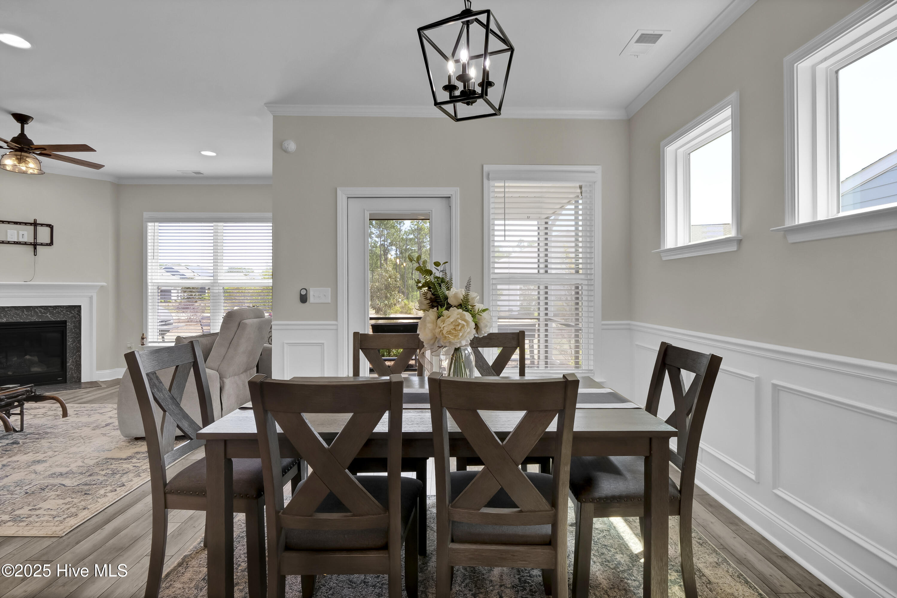 100501238 | Photo 12