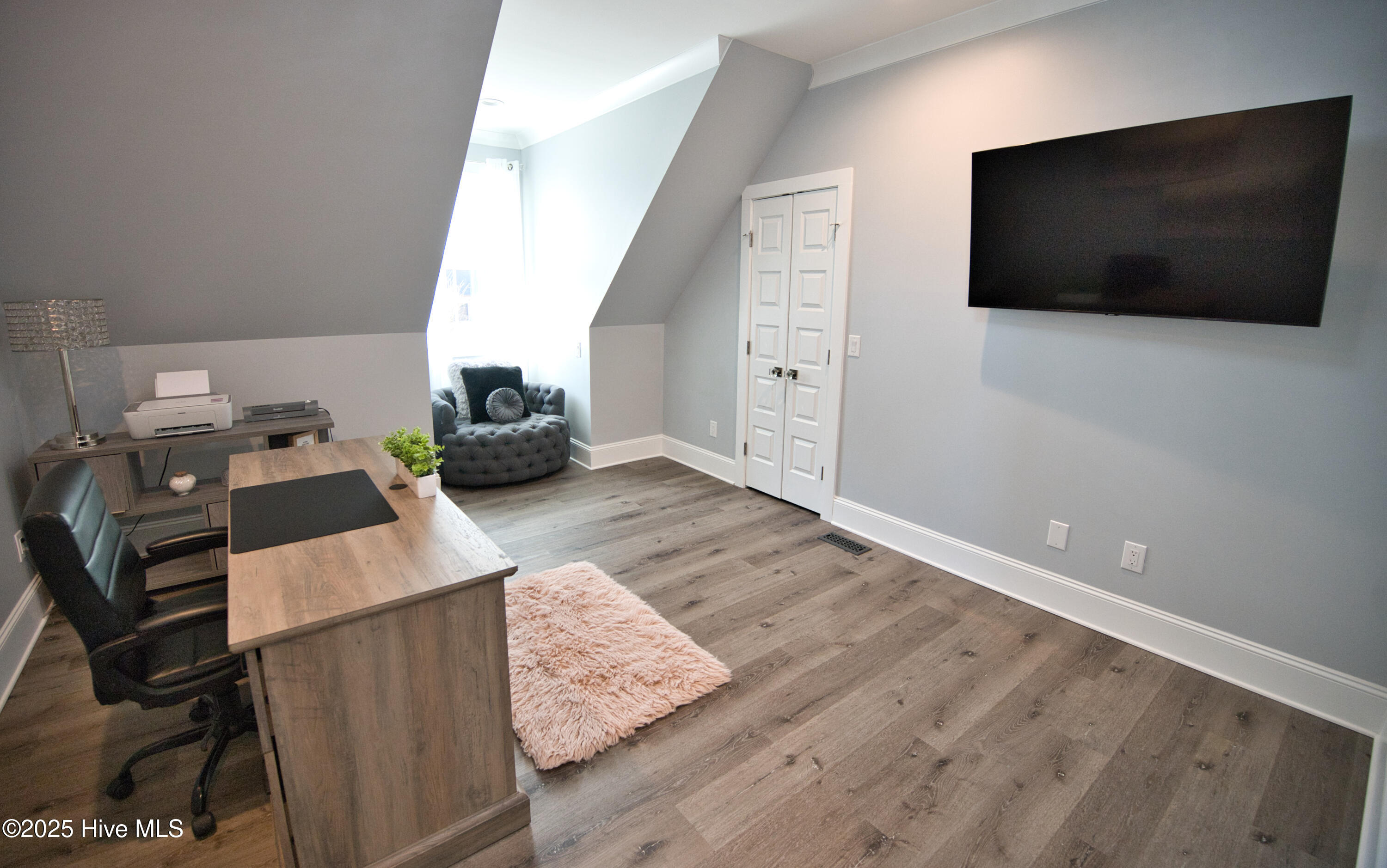 100546521 | Photo 68