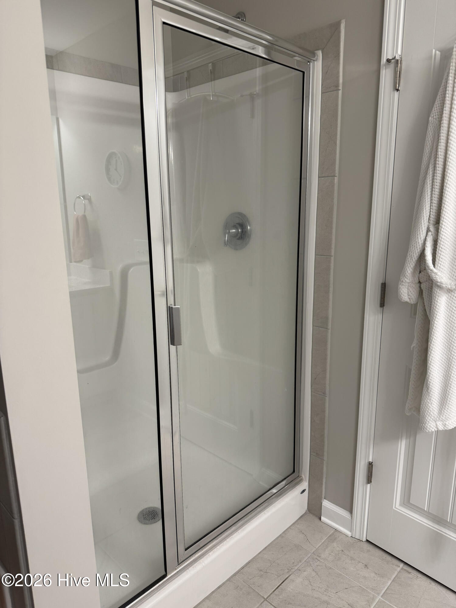 100561884 | Photo 31