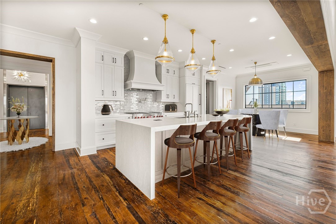 Luxury chef's kitchen with no details forgotten!