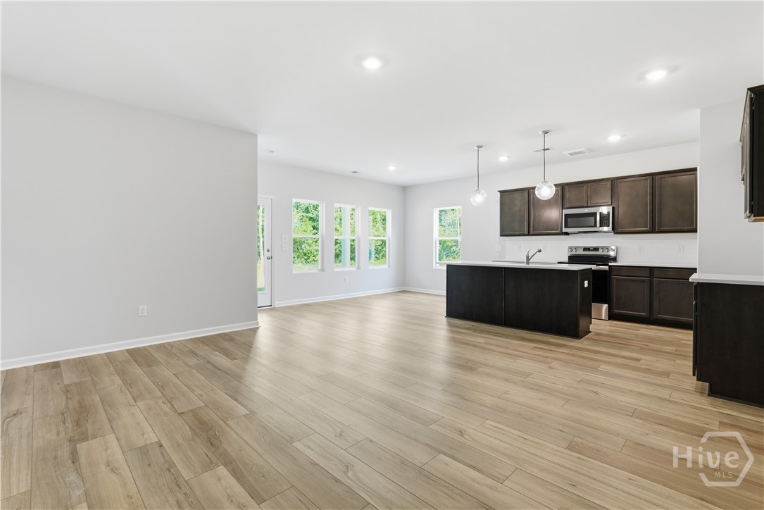 Photo 4 of Single family home for sale at 115 Praline Rd, Savannah, GA 31419 | MLS# SA353273 | Listing updated on 2026-09-18
