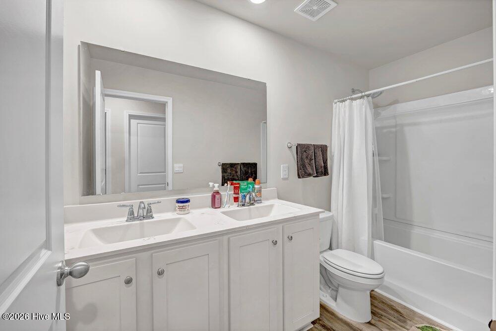 100552961 | Photo 20