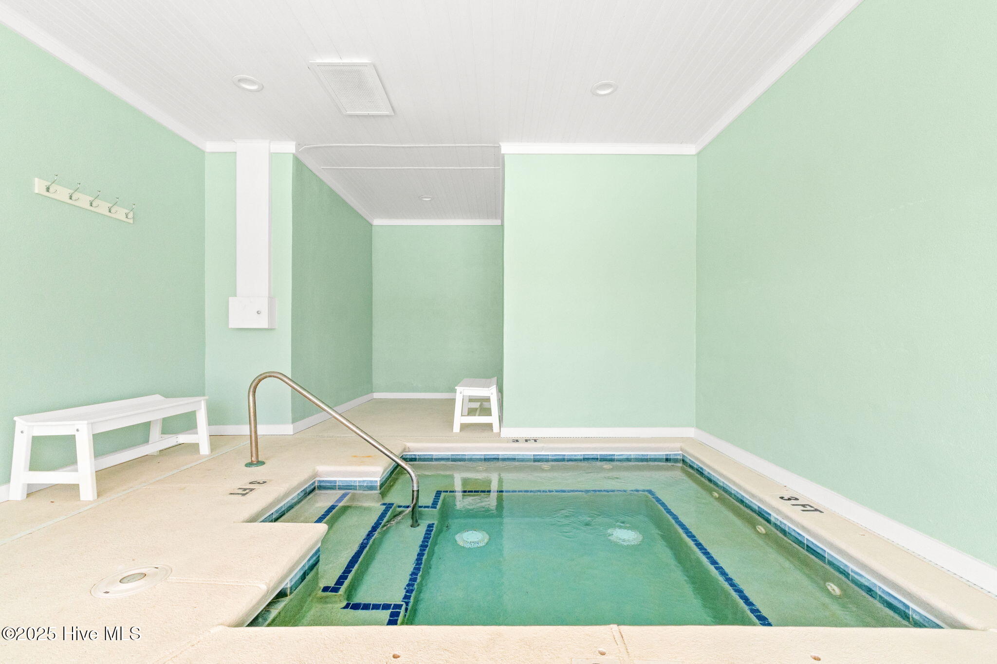 100496126 | Photo 52