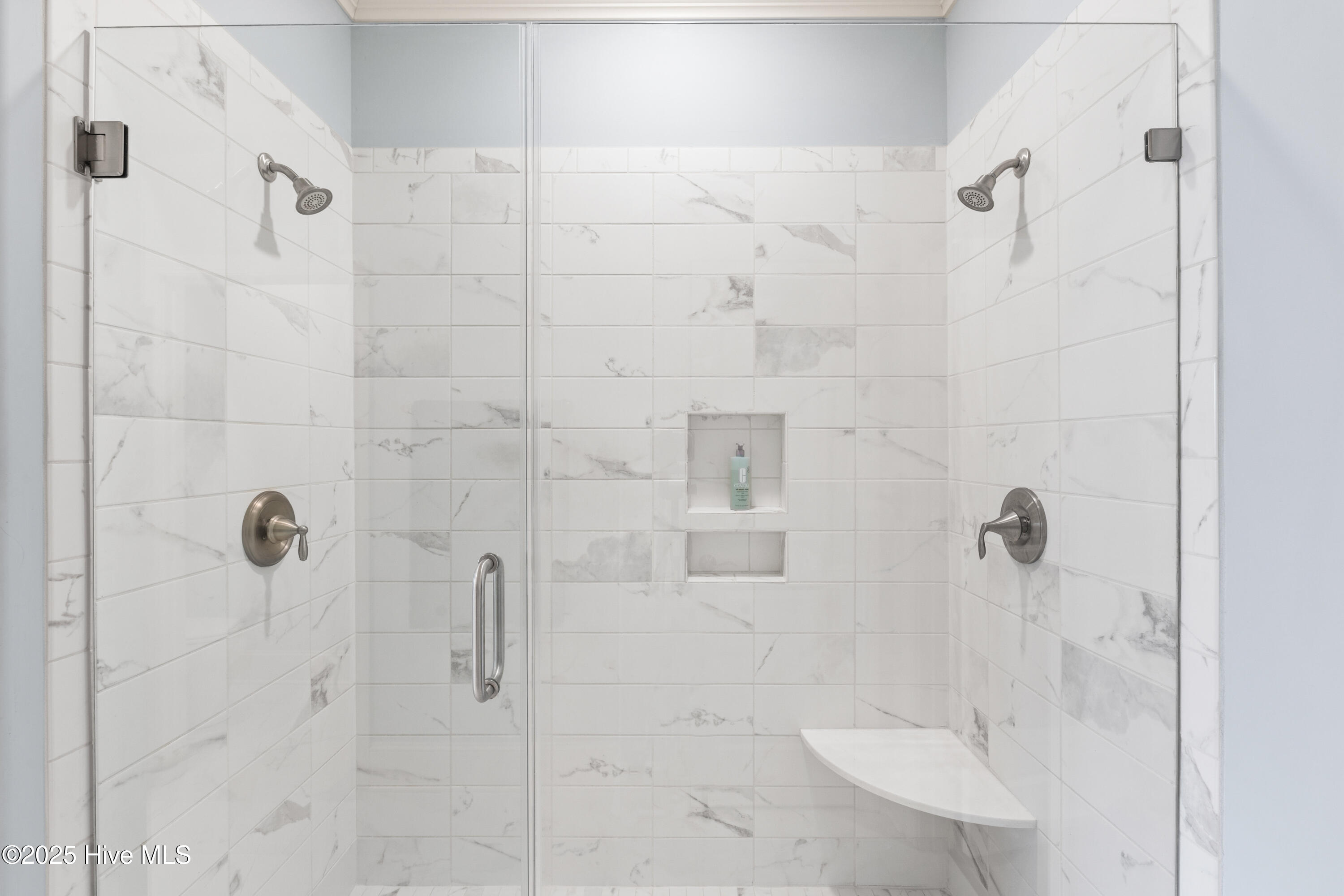 100559107 | Photo 28