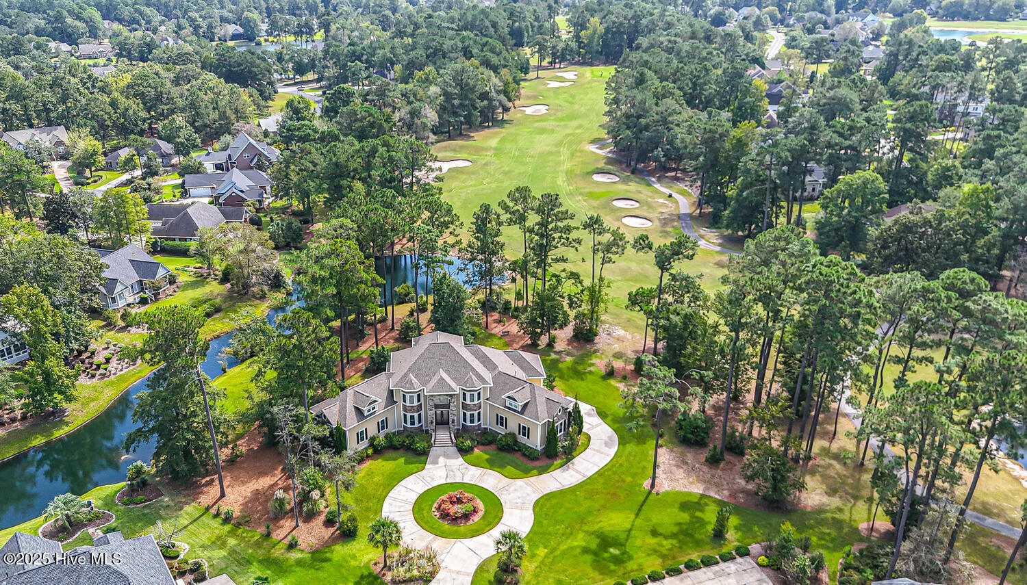 100534571 | Photo 111