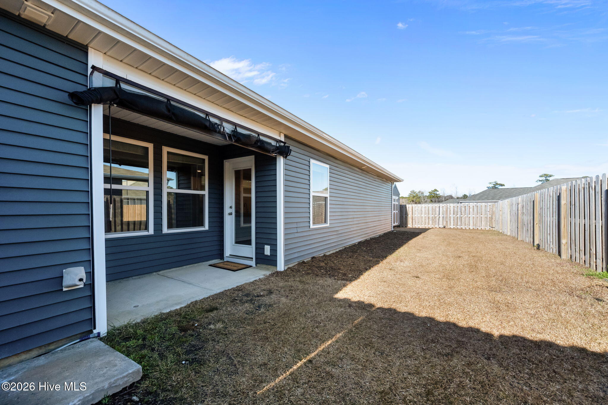 100547866 | Photo 37