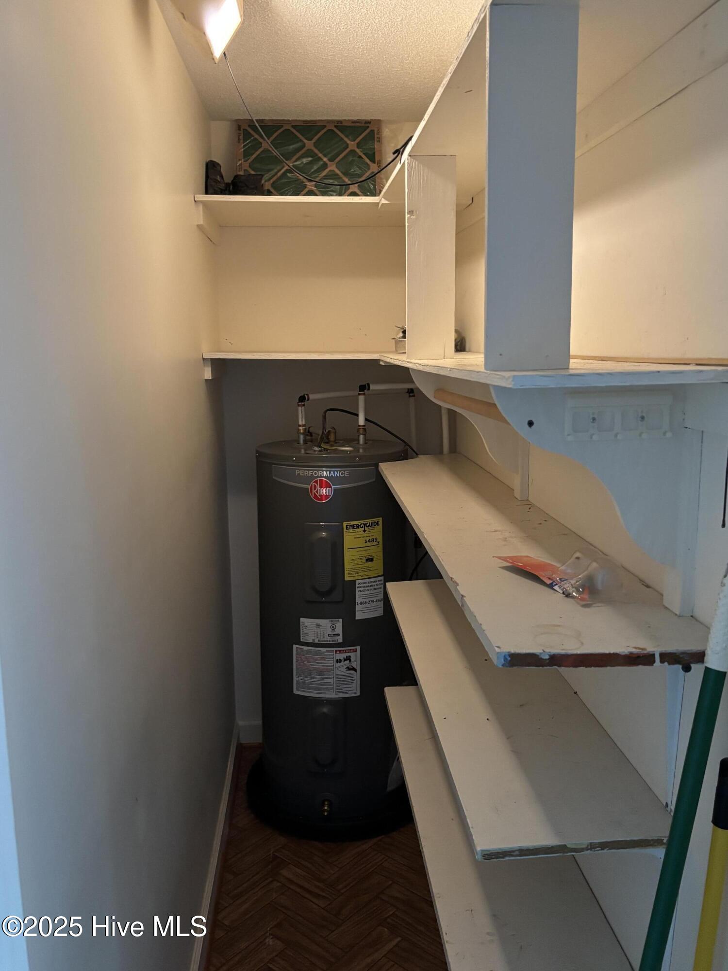 100514950 | Photo 21