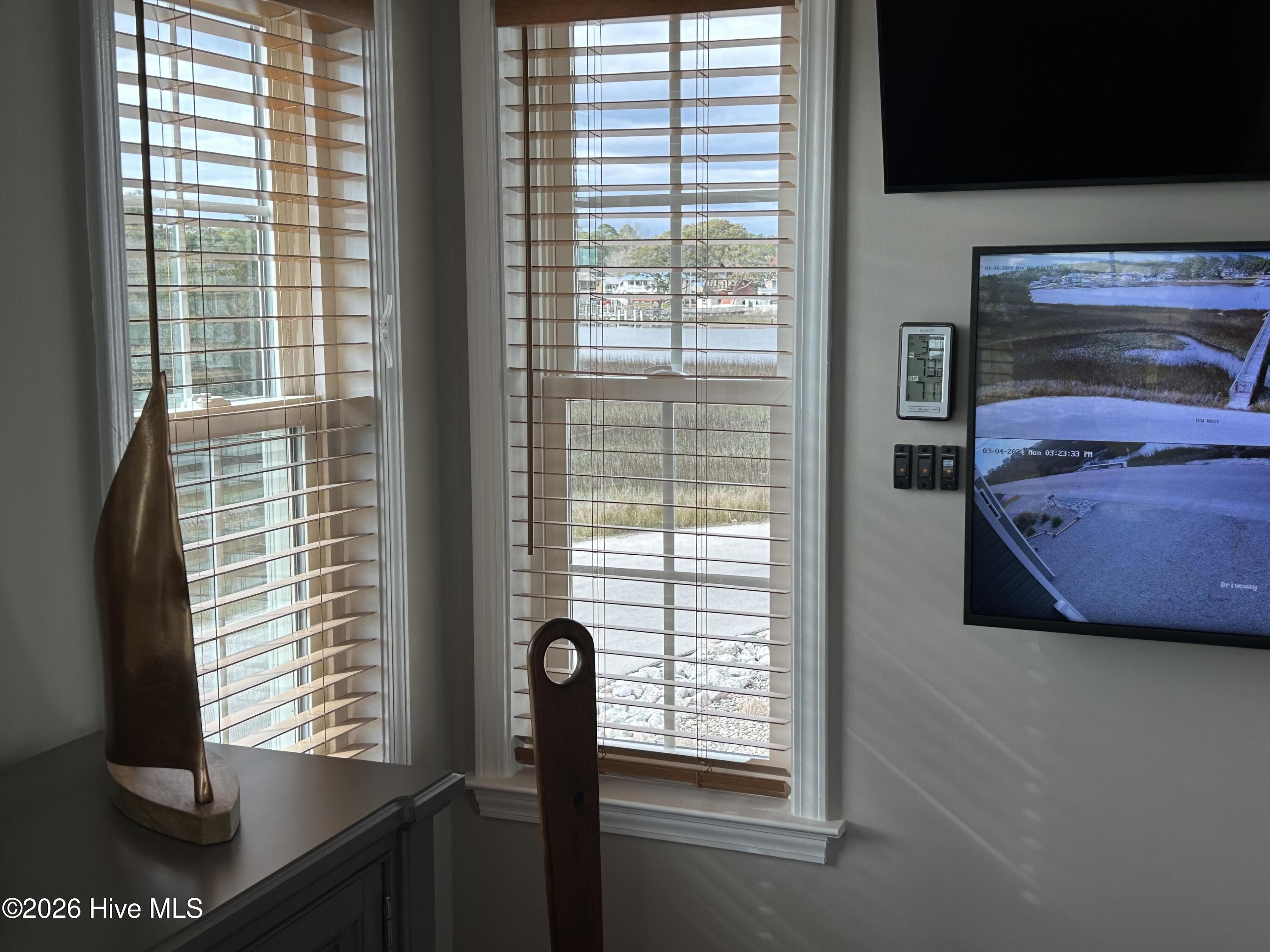 100553308 | Photo 15