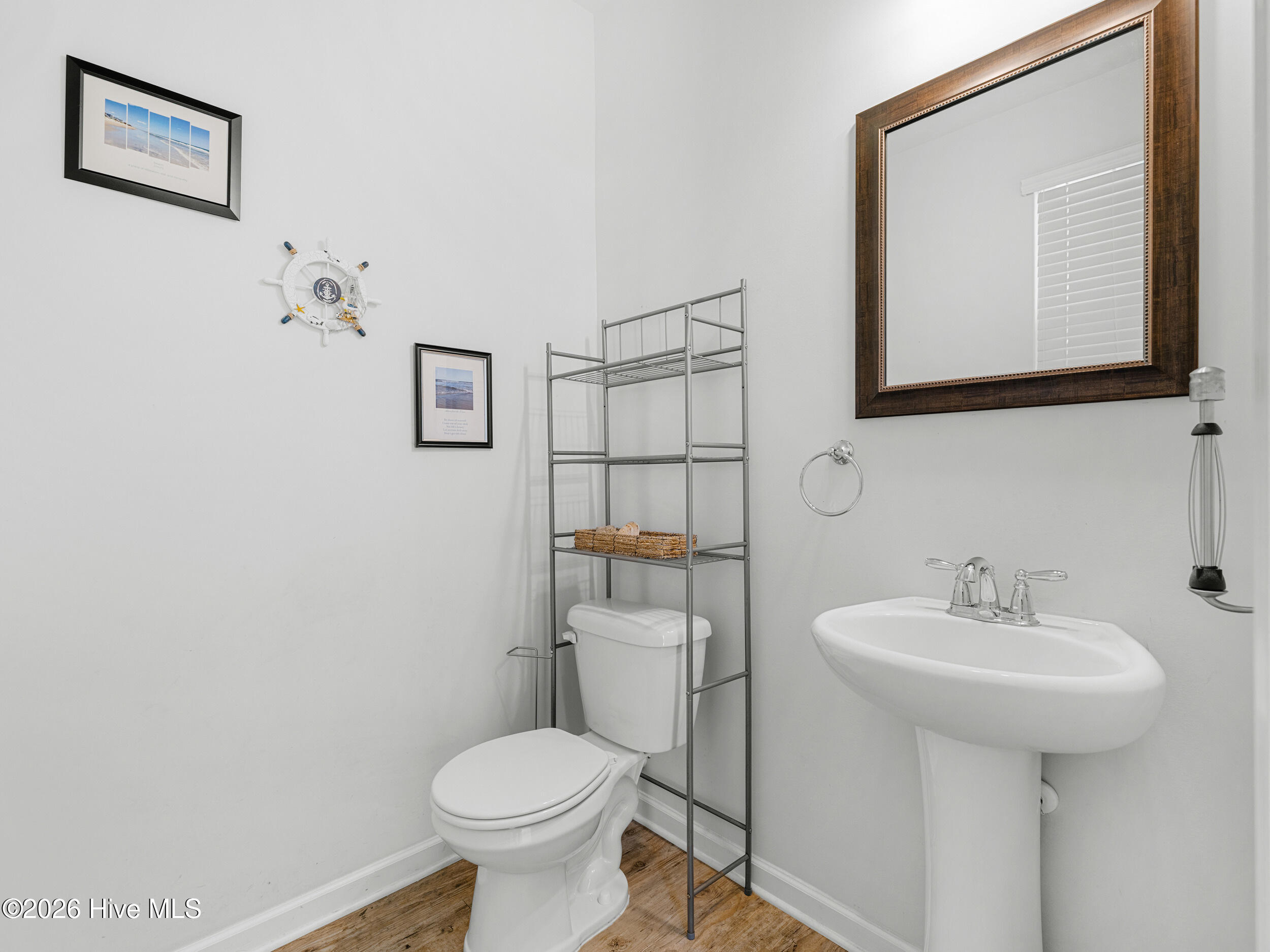 100567072 | Photo 22