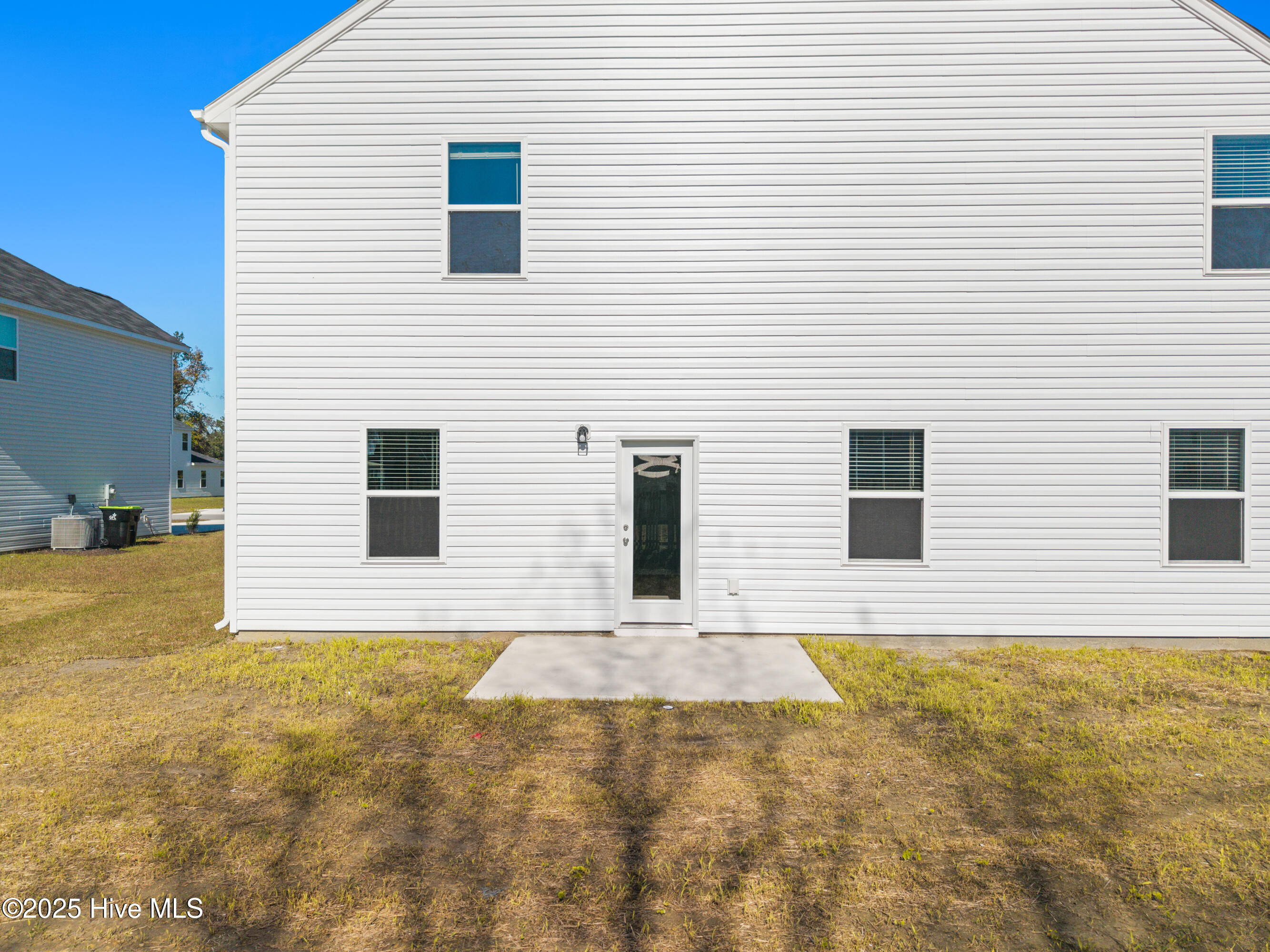 503 Sandy Hollow Drive, Jacksonville, NC 28540 – photo 5: JAC-SandyHollow-Prelude-503 SandyHollowD