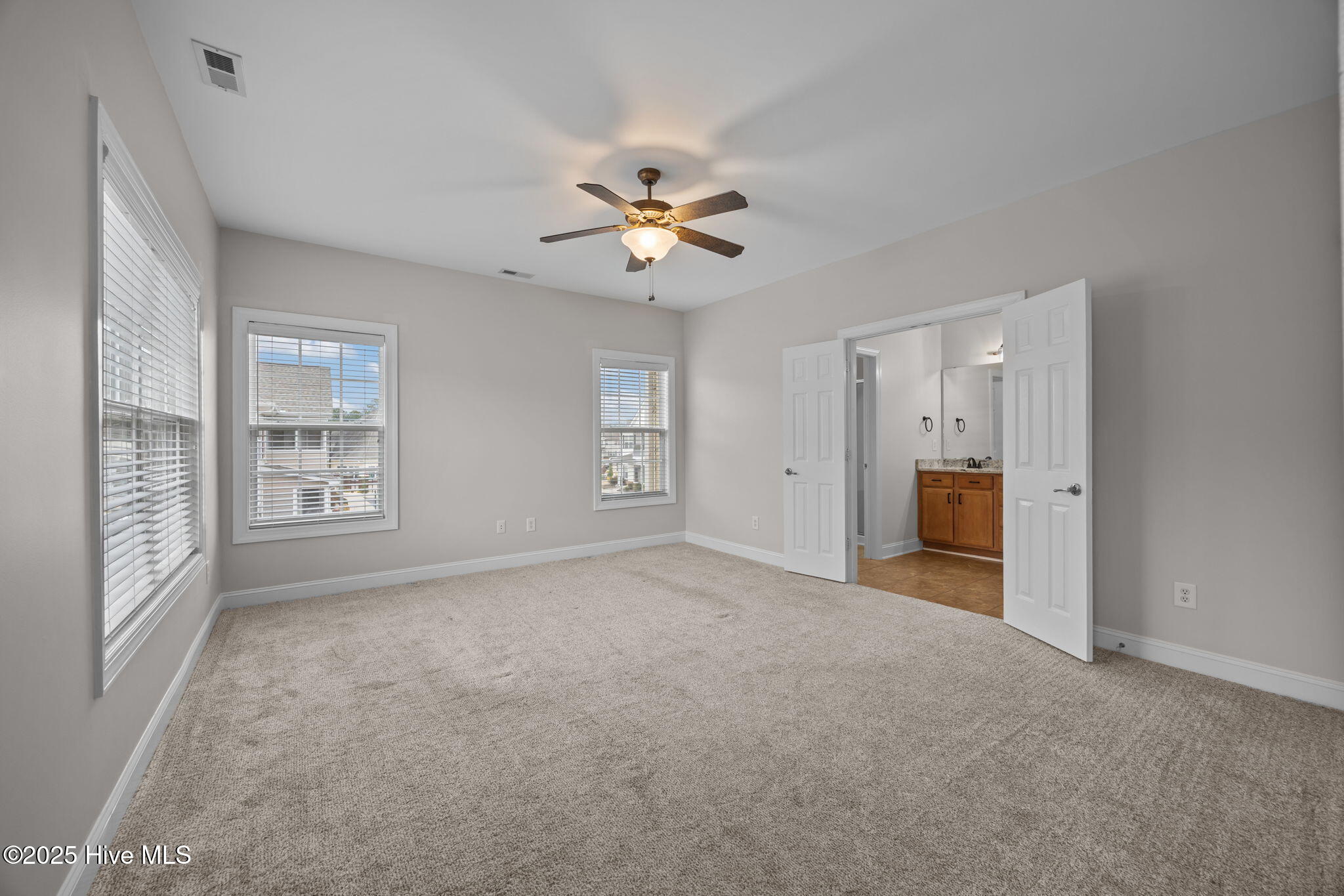 1930 Tara Court UNIT 201, Greenville, NC, 27858