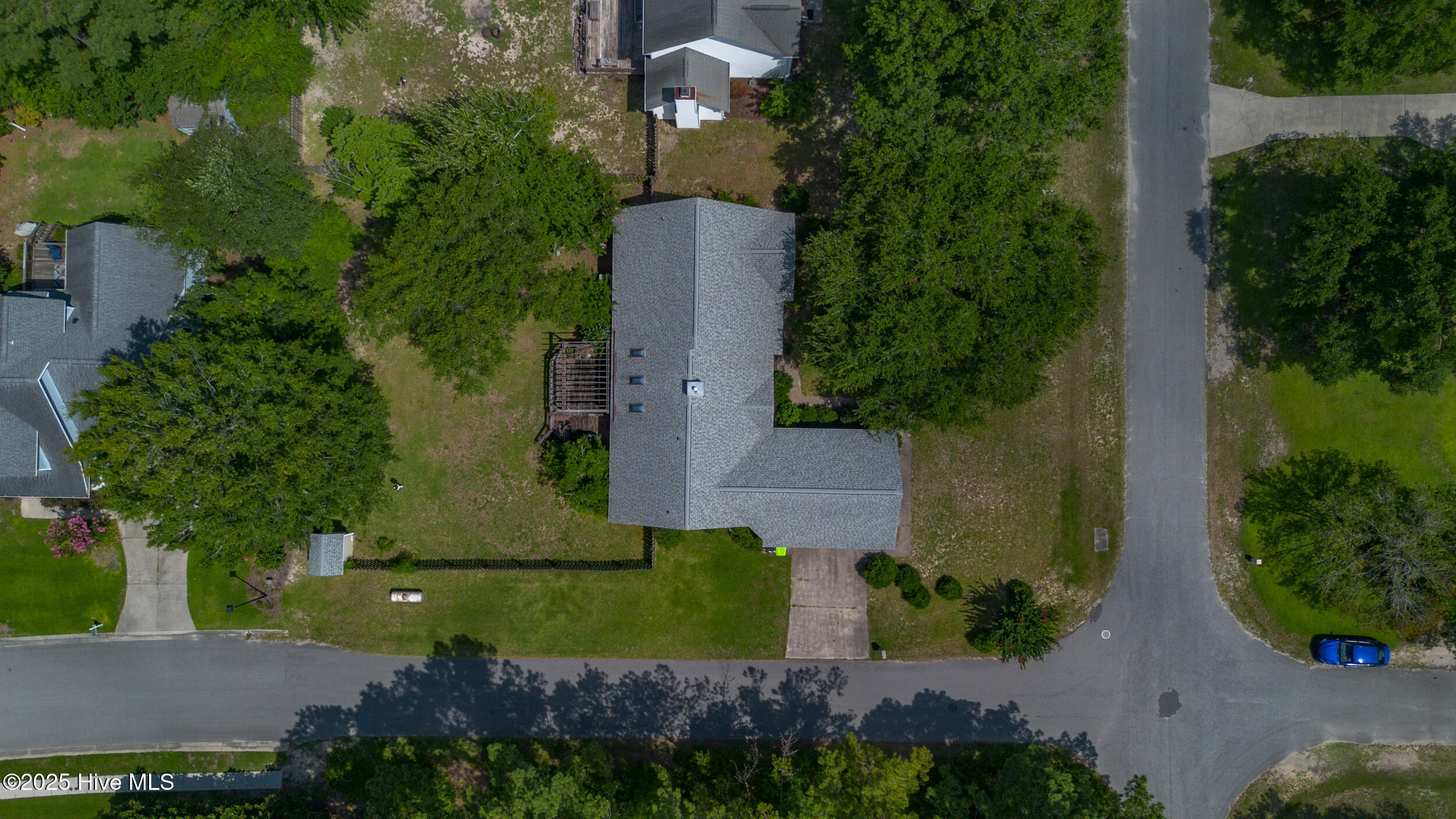 100544794 | Photo 53