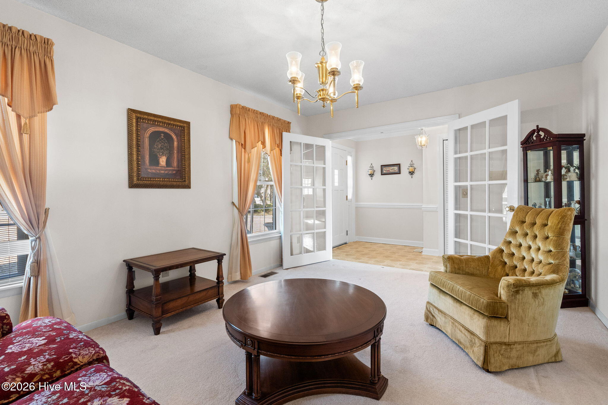 100554530 | Photo 11