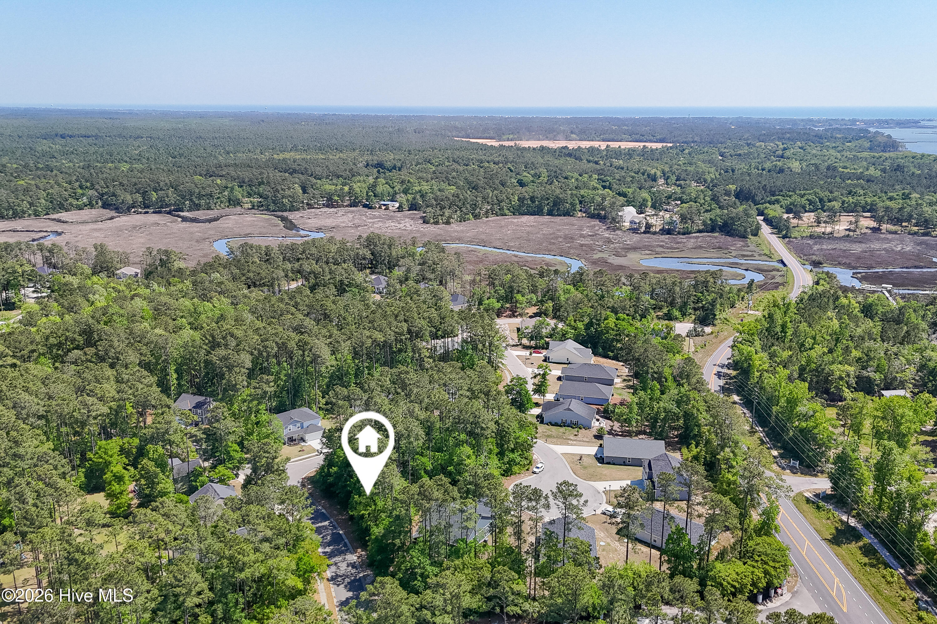 100569984 | Photo 10