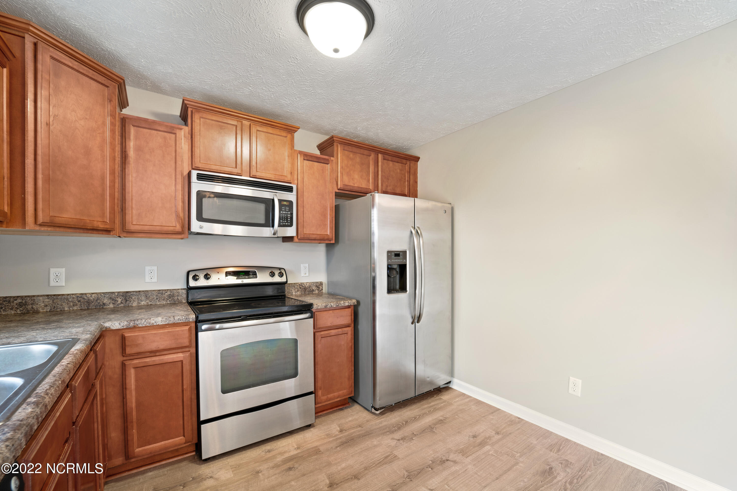 100564225 | Photo 12