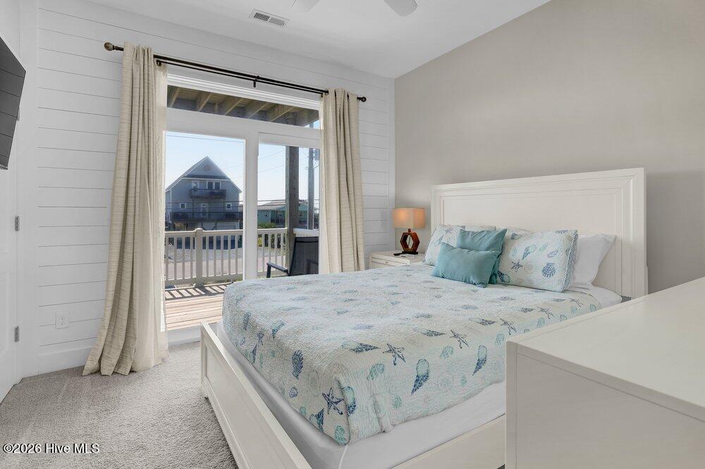 100564441 | Photo 28