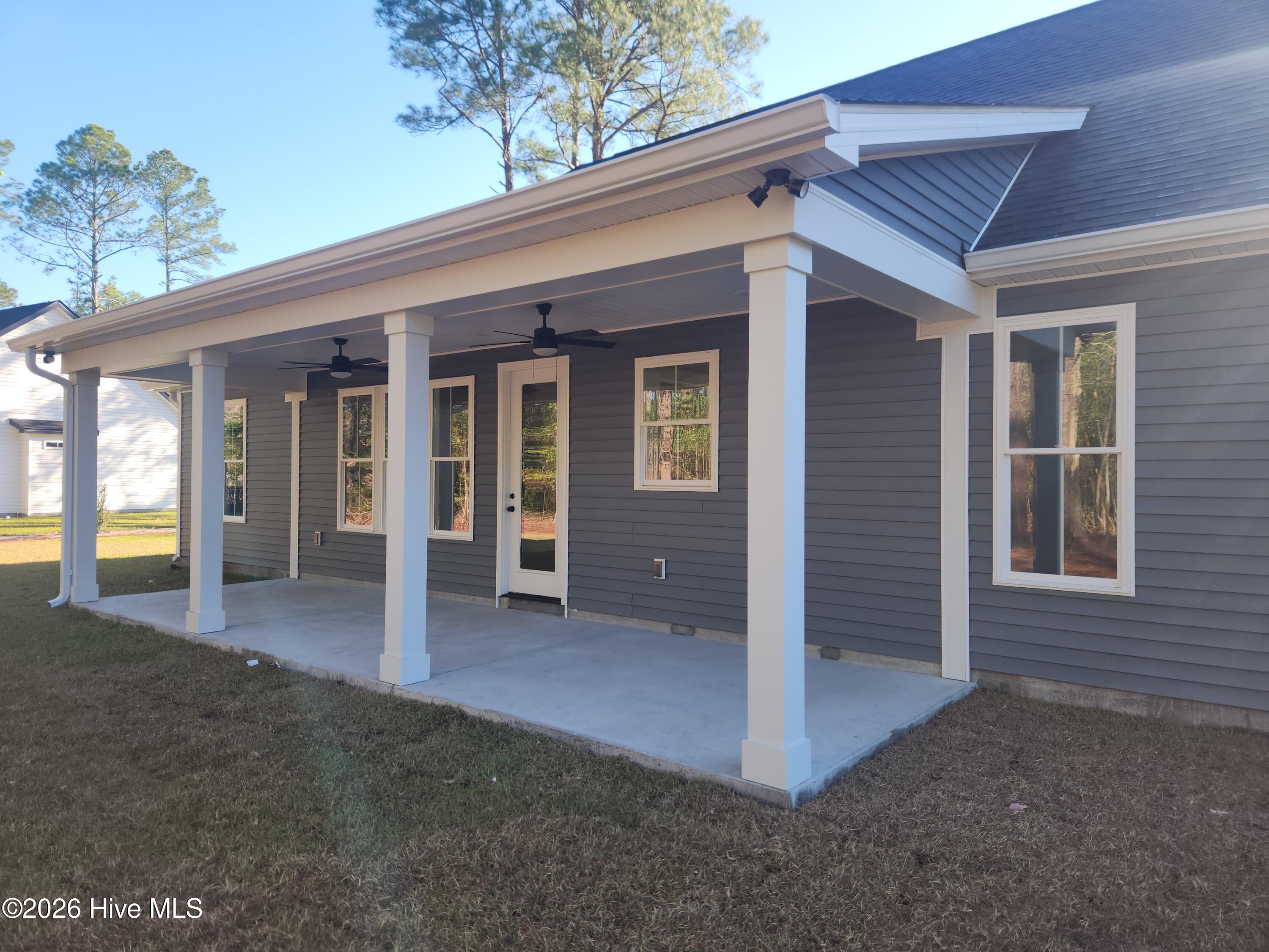 100566196 | Photo 48