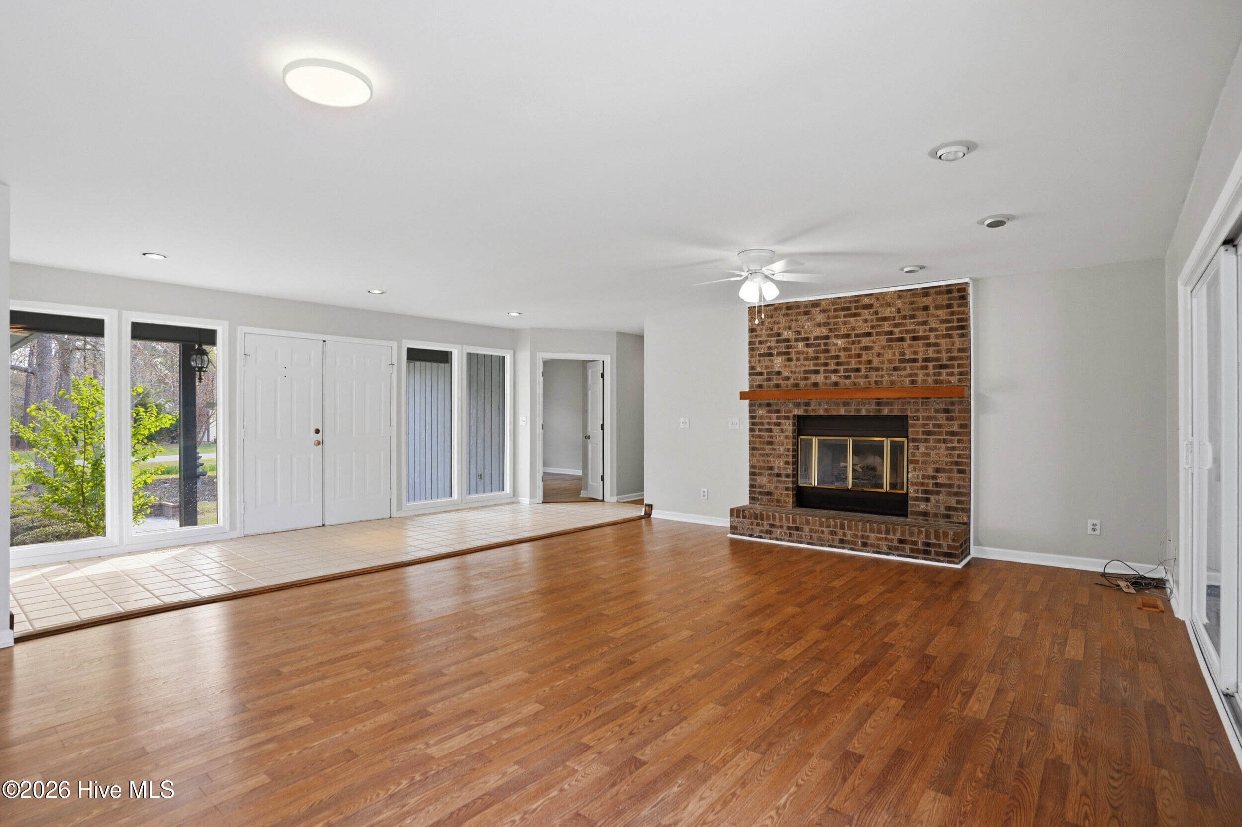 100555150 | Photo 45